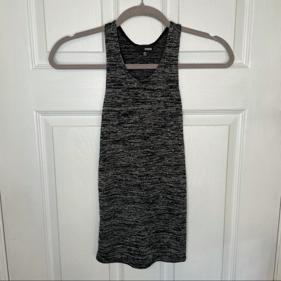 Aritzia Tops - ARITZIA Wilfred Free Hthr. Charcoal Tank Top
